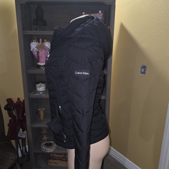 Calvin Klein Women's Black Puffer Jacket with Logo Zipper - Picture 2 of 6